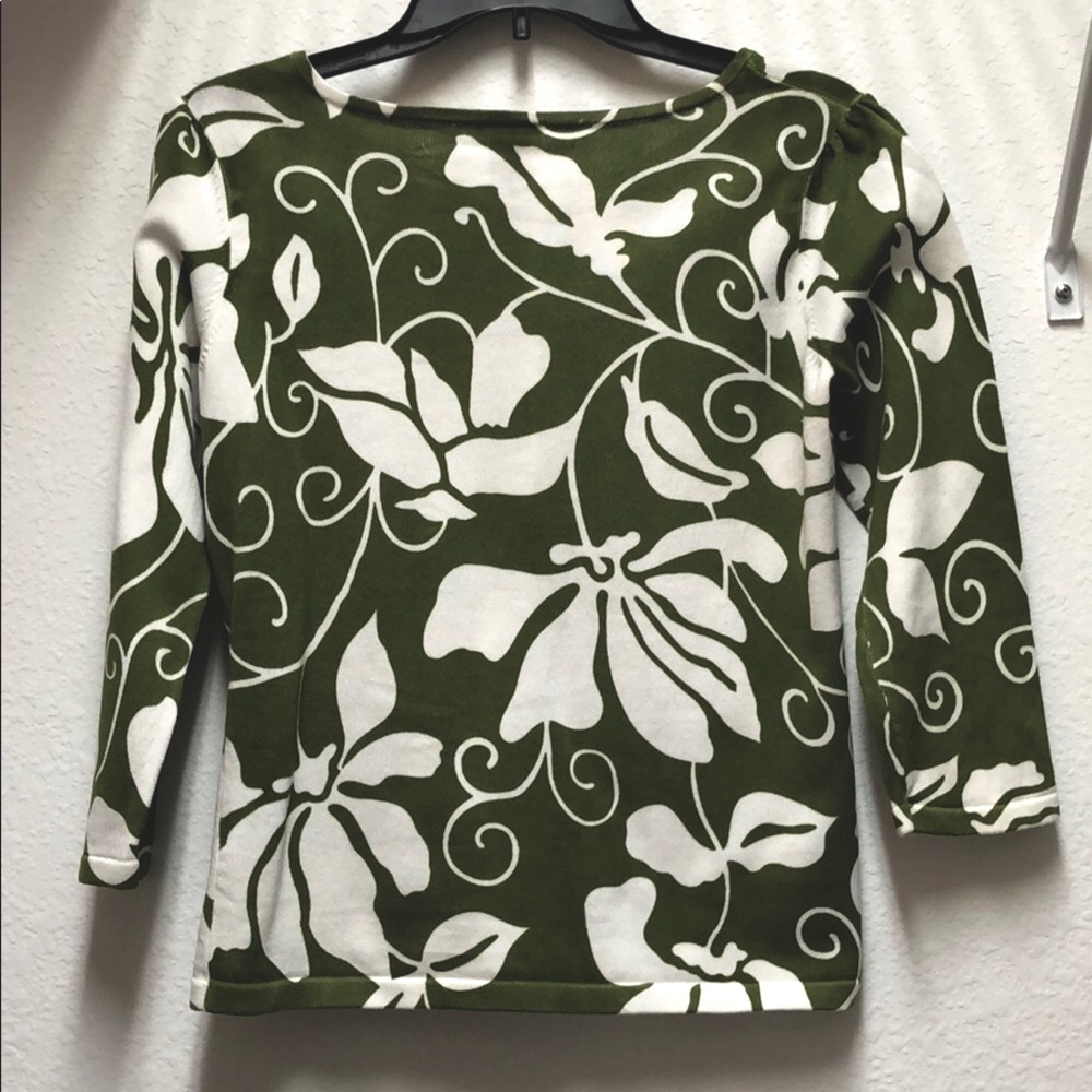 🦋Spring/Summer Cardigan - Picture 4 of 5